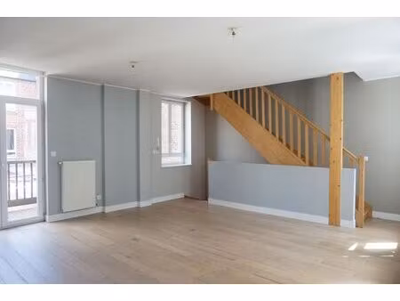 location appartement 4 pièces 81m² lille 59000