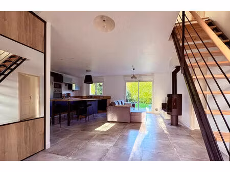 vente maison 6 pièces  115.00m²  loire