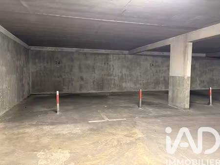 vente parking undefined m²