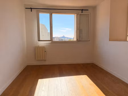 vente appartement 3 pièces 57m2 marseille 10eme (13010) - 210000 € - surface privée
