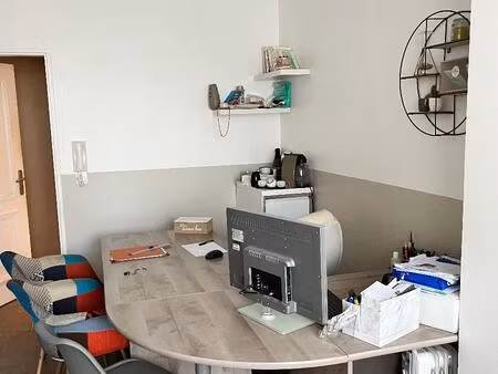 location local professionnel 12m² arpajon 91290