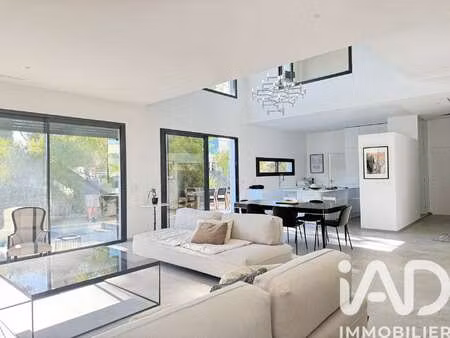 vente demeure d'exception piscine à la garde (83130) : à vendre piscine / 187m² la garde