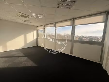 location bureaux 200 m² à 475 m²