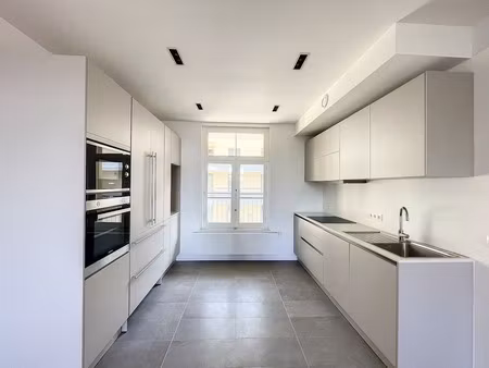 appartement te koop in brussel met 3 slaapkamers