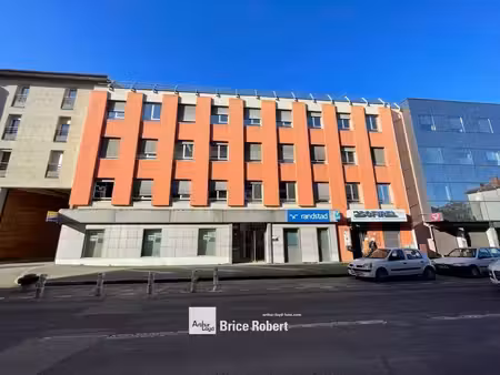 location bureaux 105m²