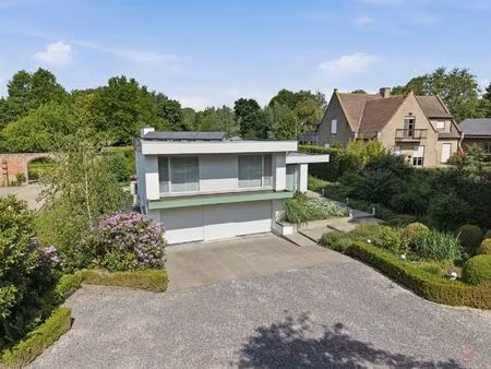 huis te koop in oeselgem met 4 slaapkamers