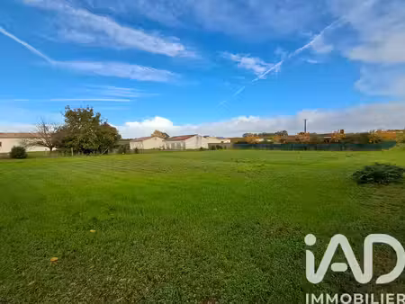vente terrain à bâtir 1 989 m²