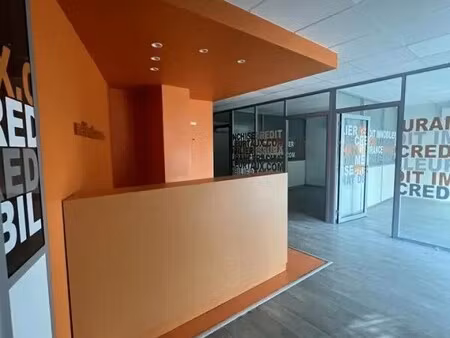 vente commerce blagnac 31700 121m²