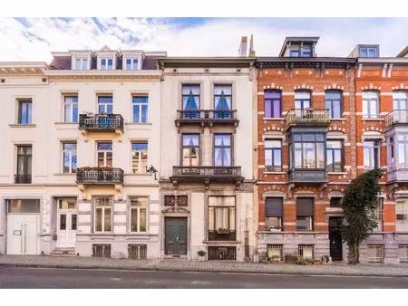 commercieel te koop in brussel met 5 slaapkamers