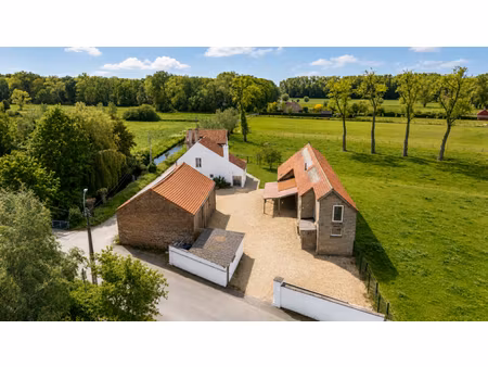 huis te koop in gistel met 5 slaapkamers