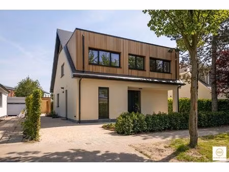 huis te koop in edegem met 5 slaapkamers
