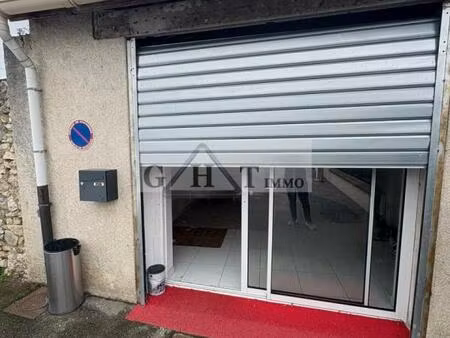 local professionel 35 m² a melun