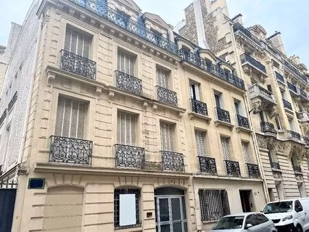 vente bureaux 800 m²