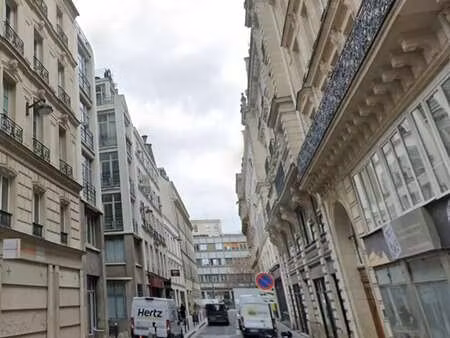 location commerce paris 75010 203m²