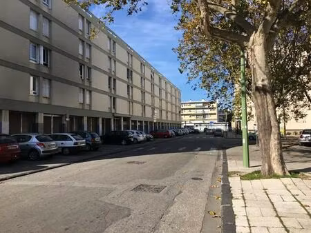 location commerce valence 26000 1178m²