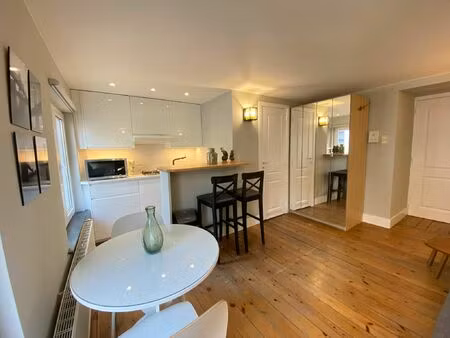 immeuble mixte en colocation à rue du gouvernement provisoire bruxelles (vbe24245)