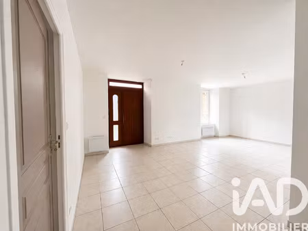 vente appartement 3 pièces à la roche-derrien (22450) : à vendre 3 pièces / 79m² la roche-