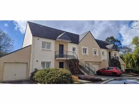 vente immeuble à pontivy centre ville (56300) : à vendre / 226m² pontivy centre ville