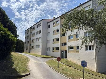 vente appartement 3 pièces à la roche-sur-yon (85000) : à vendre 3 pièces / 90m² la roche-
