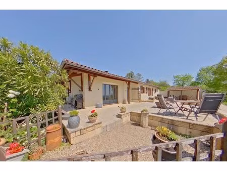 maison avec vue exceptionnelle  cadre campagne privilégié