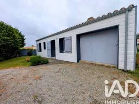 location maison à châteauneuf (85710) : à louer / 74m² châteauneuf