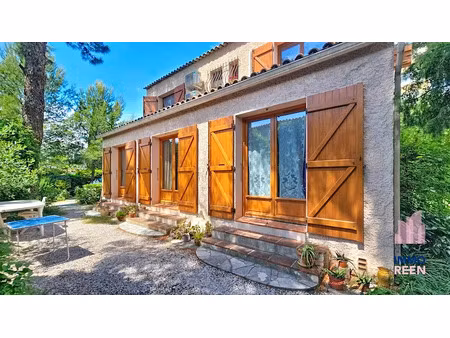vente maison 5 pièces 102 m² à saint-mandrier-sur-mer (83430)  488 000 €