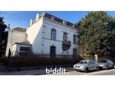château en vente publique à grand'rue 104 manage (vbe23932)