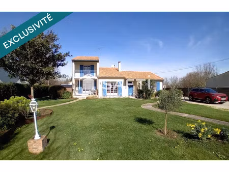 vente maison 7 pièces 203 m² à magne (79460)  445 000 €