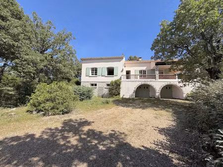 vente maison 6 pièces 175 m² à apt (84400)  462 000 €