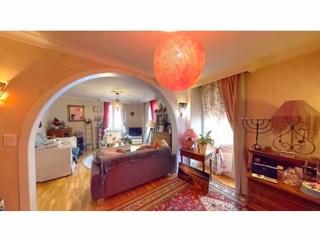 vente immeuble 172 m² crest (26400)
