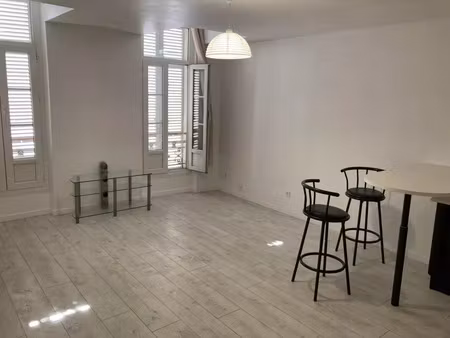 location appartement 1 pièce 42 m² à montauban (82000)