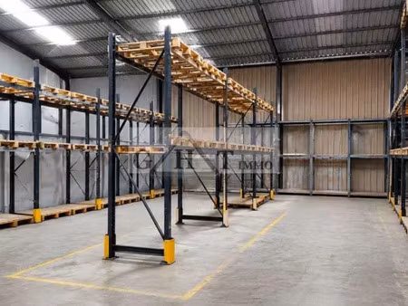 location local industriel 426 m² à guignes (77390)