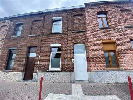 maison mitoyenne 2 chambres avec jardin