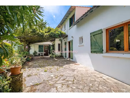 vente maison 6 pièces 134 m² à la plaine-sur-mer (44770)  575 000 €