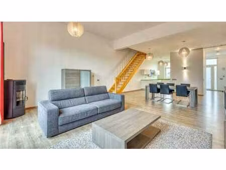 superbe duplex 3 chambres sur les hauteurs de visé - peb : a
