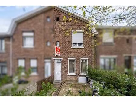 maison 2/3 ch avec terrasse et jardin