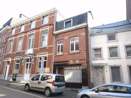 jolie maison 3ch avec terrasse couverte