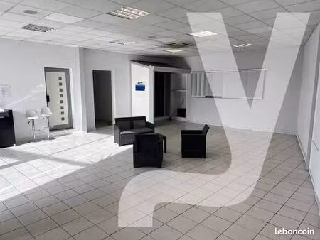 local commercial à louer