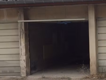 parking à louer