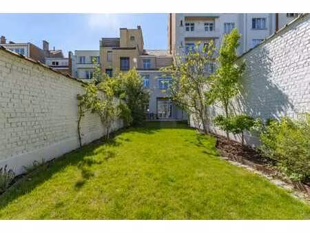 ixelles – maison peb d- (4-5ch/5sdb) jardin et garage
