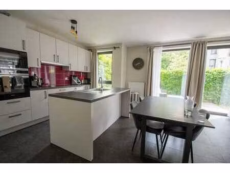 appartement 1ch+jardin privatif dans un clos