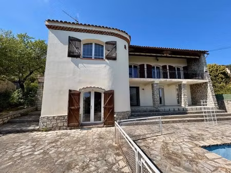 belle maison de 207m² avec vue mer avec piscine et terrain de 1200m²