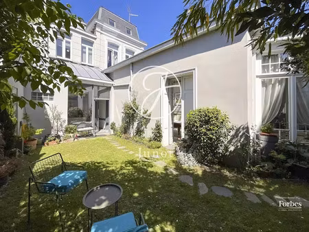 vente maison 10 pièces 270 m² à lille (59000)  995 000 €