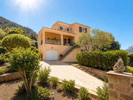 toulon: spacieuse villa dans domaine securise  au calme  ave
