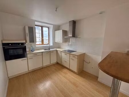 location appartement 4 pièces à saint-brieuc (22000) : à louer 4 pièces / 67m² saint-brieu