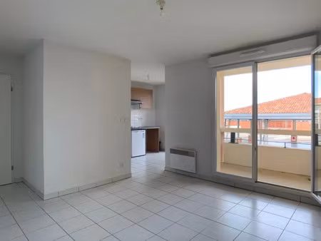 location appartement 2 pièces 46 m² à auzeville-tolosane (31320)