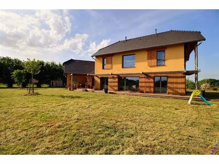 location maison 6 pièces 186 m² à andoins (64420)