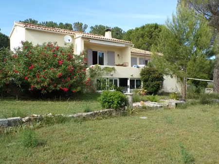 vente maison 5 pièces 115 m² saint-martin-de-la-brasque (84760)