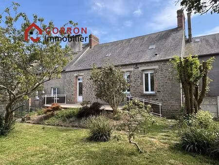 maison de bourg avec garage et jardin