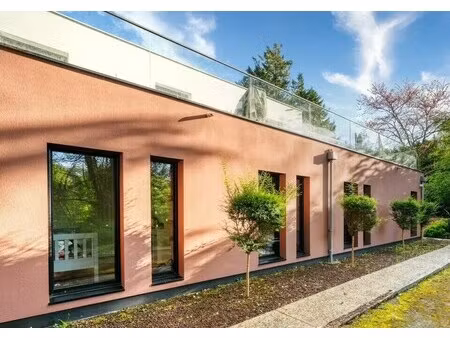 location bureaux 160 m²